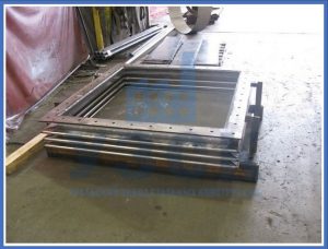 прямоугольные линзовые компенсаторы в Старом Осколе